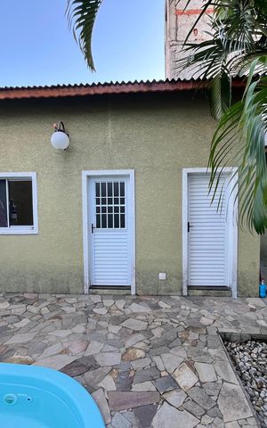 Casa à venda com 308m², 4 quartos e 4 vagasÁrea externa