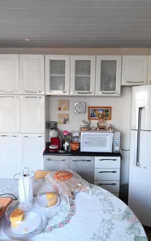 Casa à venda com 97m², 3 quartos e 2 vagasCasa 2 - Cozinha