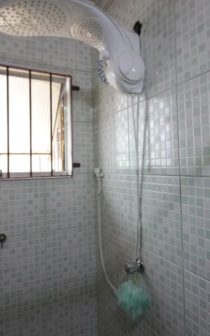 Casa à venda com 132m², 3 quartos e 2 vagasBanheiro 2