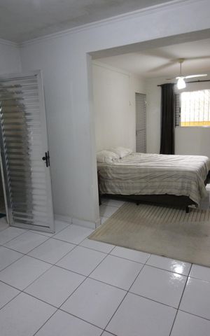 Casa à venda com 132m², 3 quartos e 2 vagasSuíte 