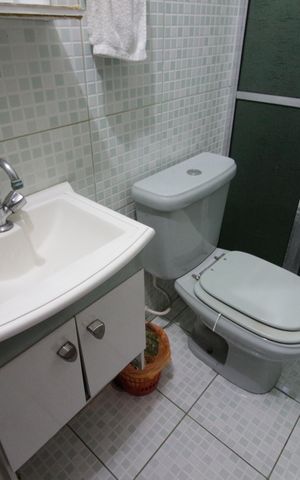 Casa à venda com 132m², 3 quartos e 2 vagasBanheiro 3