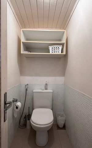 Casa de condomínio à venda com 658m², 3 quartos e 4 vagas Casa de condomínio à venda com 658m², 3 quartos e 4 vagasSuíte 3 - Banheiro