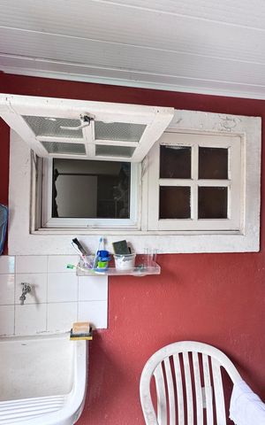 Casa de condomínio à venda com 658m², 3 quartos e 4 vagas Casa de condomínio à venda com 658m², 3 quartos e 4 vagasÁrea de Serviço