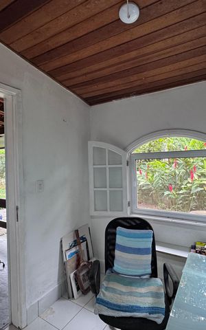 Casa de condomínio à venda com 658m², 3 quartos e 4 vagas Casa de condomínio à venda com 658m², 3 quartos e 4 vagasEscritório
