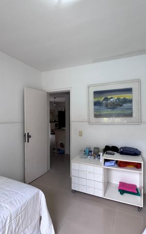 Casa de condomínio à venda com 658m², 3 quartos e 4 vagas Casa de condomínio à venda com 658m², 3 quartos e 4 vagasSuíte 2