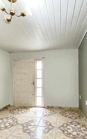 Casa à venda com 92m², 2 quartos e 1 vagaSala
