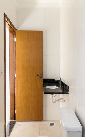 Apartamento à venda com 82m², 2 quartos e 2 vagas Apartamento à venda com 82m², 2 quartos e 2 vagasBanheiro da Suíte 1