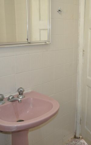 Apartamento para alugar com 50m², 2 quartos e sem vagaBanheiro