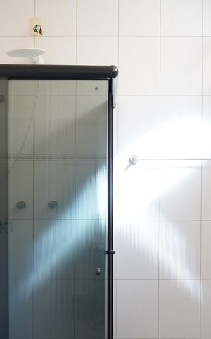 Casa à venda com 180m², 3 quartos e 3 vagasBanheiro Social