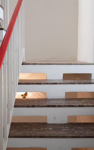 Casa à venda com 180m², 3 quartos e 3 vagasEscada