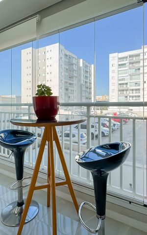Apartamento à venda com 55m², 2 quartos e 1 vaga Apartamento à venda com 55m², 2 quartos e 1 vagaVaranda da Sala