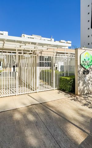 Apartamento à venda com 55m², 2 quartos e 1 vaga Apartamento à venda com 55m², 2 quartos e 1 vagaFachada