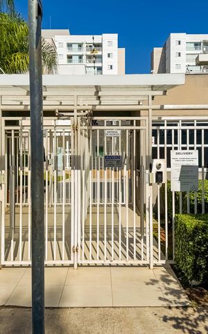 Apartamento à venda com 55m², 2 quartos e 1 vaga Apartamento à venda com 55m², 2 quartos e 1 vagaFachada