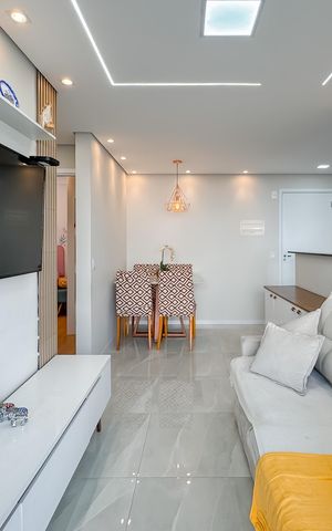 Apartamento à venda com 55m², 2 quartos e 1 vaga Apartamento à venda com 55m², 2 quartos e 1 vagaSala