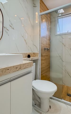 Apartamento à venda com 55m², 2 quartos e 1 vaga Apartamento à venda com 55m², 2 quartos e 1 vagaBanheiro Social