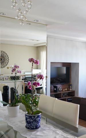 Apartamento à venda com 69m², 2 quartos e 2 vagasSala