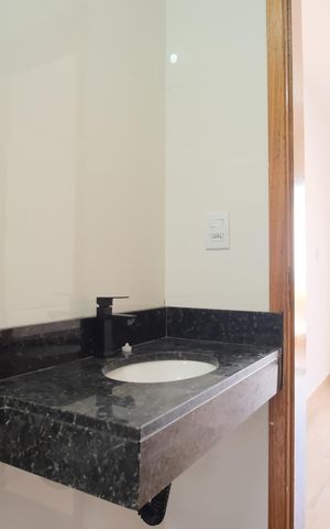 Casa à venda com 140m², 3 quartos e 3 vagasBanheiro da Suíte 3