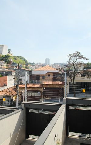 Casa à venda com 140m², 3 quartos e 3 vagasVaranda da Suíte 1