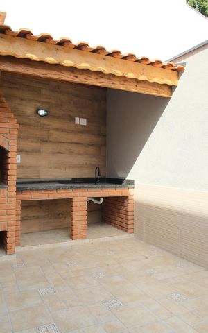 Casa à venda com 140m², 3 quartos e 3 vagasEspaço Gourmet