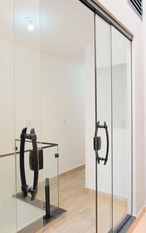 Casa à venda com 140m², 3 quartos e 3 vagasJardim interno