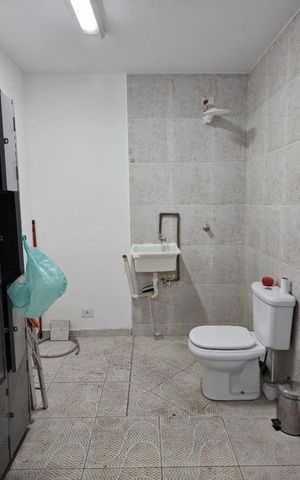 Casa à venda com 140m², 3 quartos e 2 vagas