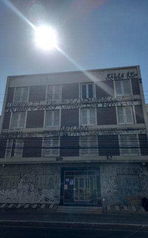 Apartamento à venda com 82m², 2 quartos e sem vaga Apartamento à venda com 82m², 2 quartos e sem vagaFachada