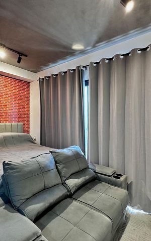 Studio à venda com 28m², 0 quarto e sem vaga Studio à venda com 28m², 0 quarto e sem vagaSala