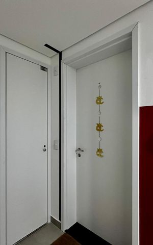 Studio à venda com 28m², 0 quarto e sem vaga Studio à venda com 28m², 0 quarto e sem vagaHall Apartamento