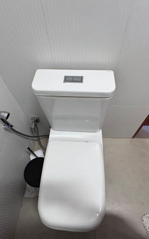 Casa de condomínio à venda com 550m², 4 quartos e 2 vagas Casa de condomínio à venda com 550m², 4 quartos e 2 vagasSuíte 3 - Banheiro