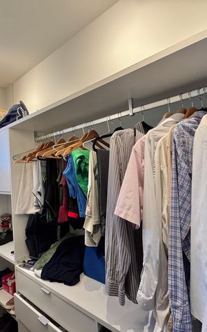 Casa de condomínio à venda com 550m², 4 quartos e 2 vagas Casa de condomínio à venda com 550m², 4 quartos e 2 vagasSuíte 1 Master - Closet 2