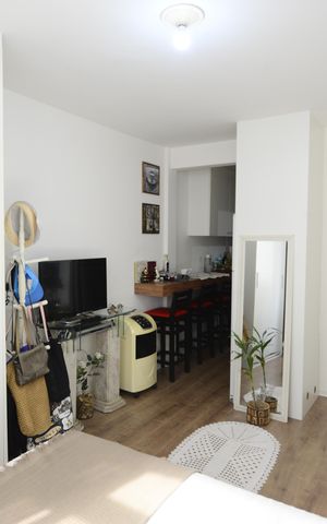 Studio à venda com 28m², 1 quarto e sem vagaStudio