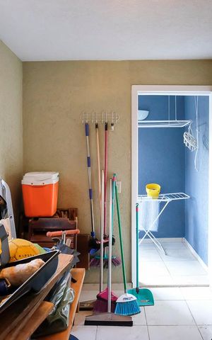 Casa à venda com 200m², 3 quartos e 3 vagasQuarto de Serviço