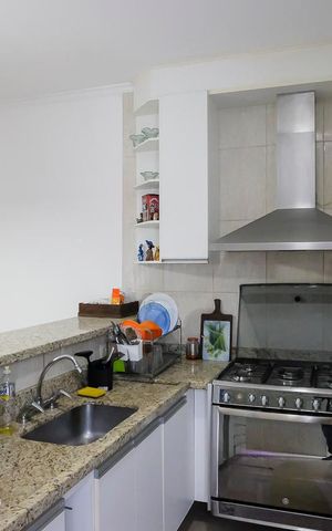 Casa à venda com 200m², 3 quartos e 3 vagasCozinha