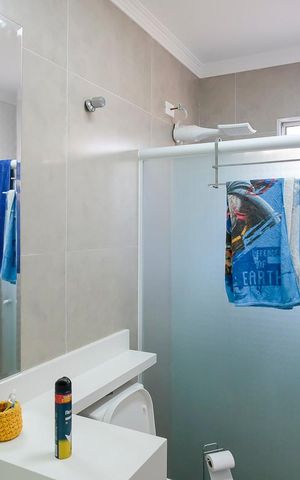 Casa à venda com 200m², 3 quartos e 3 vagasBanheiro