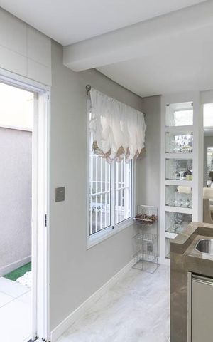 Casa à venda com 200m², 3 quartos e 1 vaga Casa à venda com 200m², 3 quartos e 1 vagaCozinha
