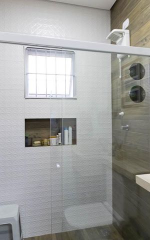 Casa à venda com 200m², 3 quartos e 1 vaga Casa à venda com 200m², 3 quartos e 1 vagaBanheiro da Suíte 3
