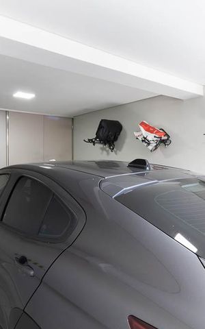 Casa à venda com 200m², 3 quartos e 1 vaga Casa à venda com 200m², 3 quartos e 1 vagaGaragem