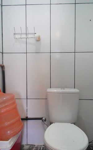 Casa à venda com 270m², 2 quartos e 2 vagasBanheiro 2