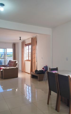 Casa à venda com 270m², 2 quartos e 2 vagasCozinha