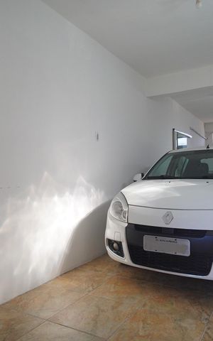 Casa à venda com 270m², 2 quartos e 2 vagasGaragem