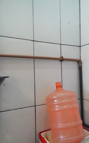 Casa à venda com 270m², 2 quartos e 2 vagasBanheiro 2