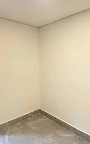 Casa à venda com 170m², 3 quartos e 2 vagas Casa à venda com 170m², 3 quartos e 2 vagasQuarto 2
