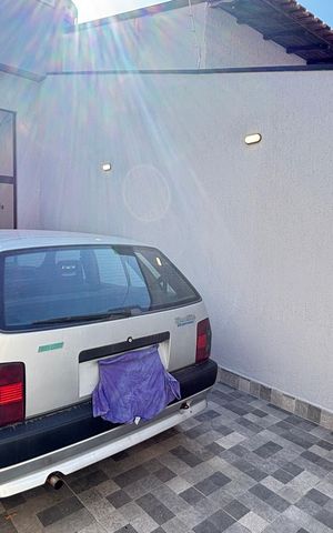 Casa à venda com 170m², 3 quartos e 2 vagas Casa à venda com 170m², 3 quartos e 2 vagasGaragem