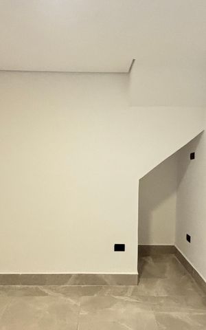 Casa à venda com 170m², 3 quartos e 2 vagas Casa à venda com 170m², 3 quartos e 2 vagasQuarto 1