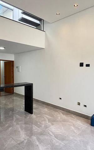 Casa à venda com 170m², 3 quartos e 2 vagas Casa à venda com 170m², 3 quartos e 2 vagasSala/Cozinha