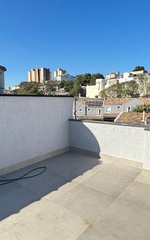 Casa à venda com 170m², 3 quartos e 2 vagas Casa à venda com 170m², 3 quartos e 2 vagasCobertura