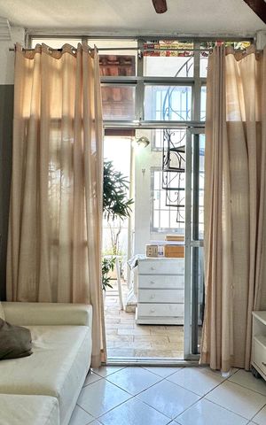 Apartamento à venda com 180m², 3 quartos e sem vaga Apartamento à venda com 180m², 3 quartos e sem vagaSala