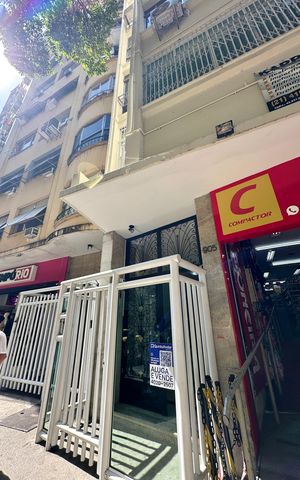 Apartamento à venda com 180m², 3 quartos e sem vaga Apartamento à venda com 180m², 3 quartos e sem vagaFachada
