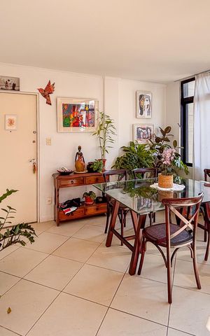 Apartamento à venda com 76m², 2 quartos e 1 vaga Apartamento à venda com 76m², 2 quartos e 1 vagaSala