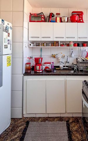 Apartamento à venda com 76m², 2 quartos e 1 vaga Apartamento à venda com 76m², 2 quartos e 1 vagaCozinha